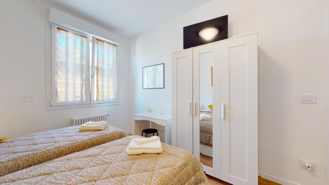 Avantgard Rooms S. Orsola Болоня Екстериор снимка